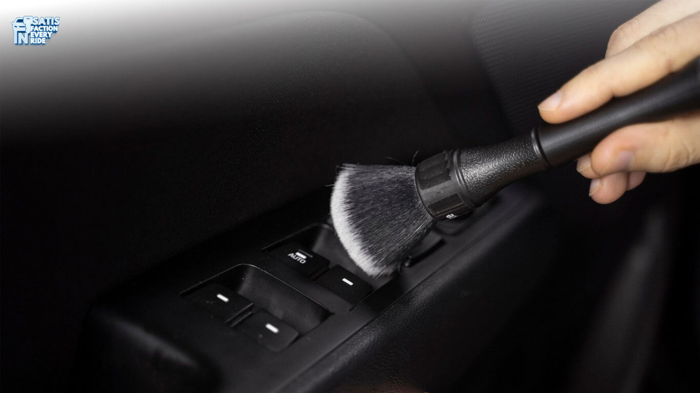 Cara Menjaga Kebersihan Interior Mobil Dengan Benar