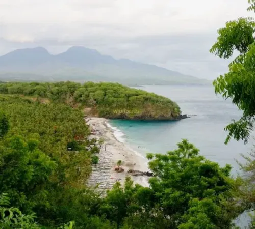 sewa mobil bali - wisata bali 4 sewa mobil bali