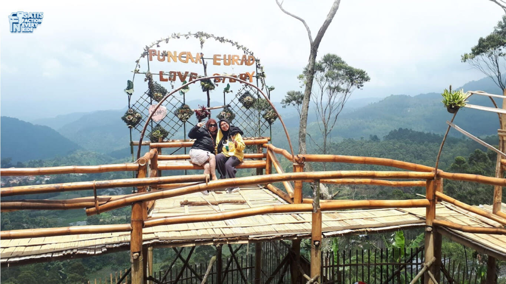 19 Tempat Wisata Bandung Terbaru 2025 yang Lagi Hits — Sudah Masuk Wishlist Liburanmu? 20 tempat wisata bandung terbaru