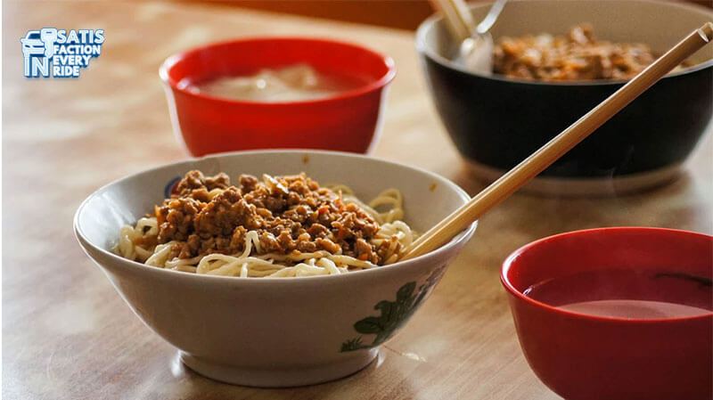 wisata alam dan kuliner di kota bandung