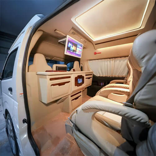 harga-sewa-mobil-hiace-luxury harga sewa hiace