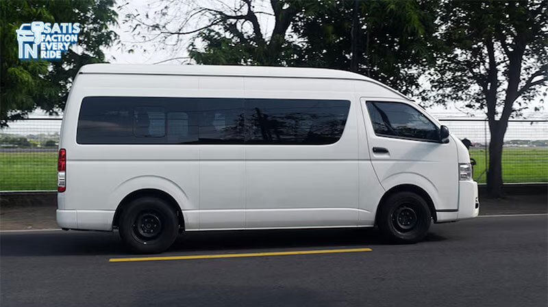 Kendaraan Ideal untuk Wisata dan Tour, Avanza, Hi-Ace+, atau Elf Box? Ini Perbandingannya 3 kendaraan ideal untuk wisata dan tour