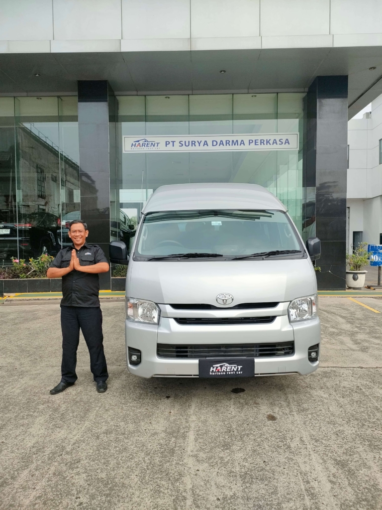 sewa hiace