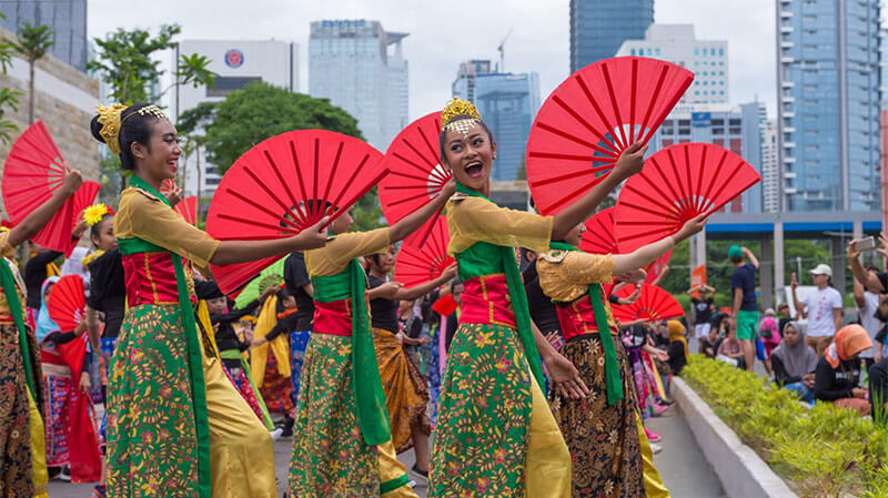 Tari Kembang Betawi Jakarta: Wangi Ramah yang Mengundang Rasa Penasaran Sejak Detik Pertama 4 tari kembang betawi