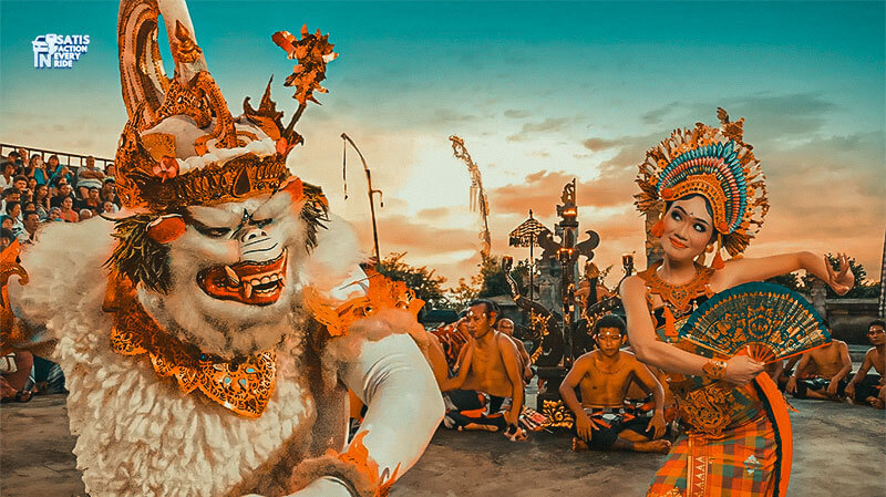 tari kecak