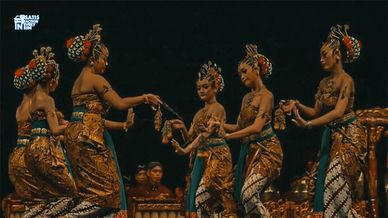 Tari Bedhaya Keraton: Hening yang Menggetarkan, Sekali Menyaksikan Sulit Dilupakan 2 tari bedhaya
