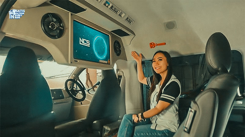 fasilitas dan kenyamanan di toyota HiAce