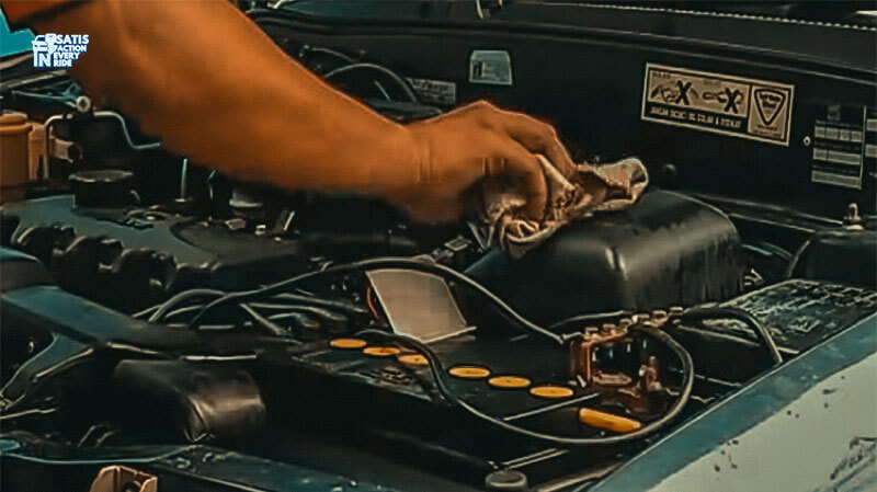 Cuci Ruang Mesin Mobil: Bahaya atau Aman untuk Kendaraan? 3 cuci ruang mesin mobil