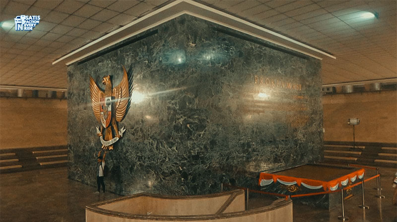 Rahasia Monas Yang Belum Kamu Tahu! 3 monas