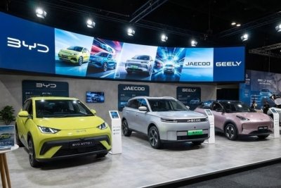 komparasi spesifikasi mobil listrik 200 jutaan 2026