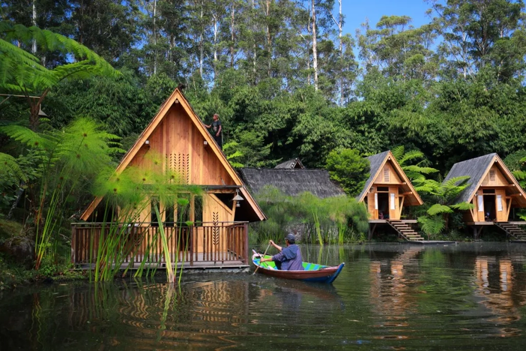 Anak Nggak Mau Pulang! Ini 5 Wisata Kids Friendly di Bandung untuk Family Time 6 Dusun Bambu Bandung untuk liburan bersama anak