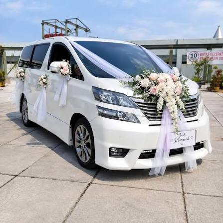 Rekomendasi Sewa Mobil Pengantin Jakarta 2026 | Alphard Jadi Best Seller! 4 image 37